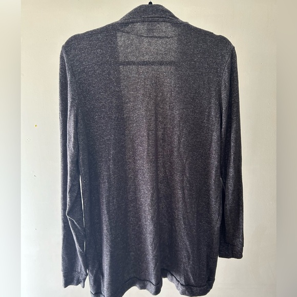 Gray cardigan - Picture 2 of 2